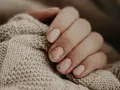 Kurze Naturnägel: Dein Guide für Pflege, Formen & Trends 2026