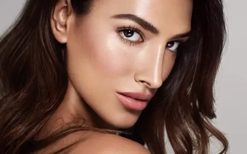 Kryolan Make-up: Profi-Geheimnisse für makellose Haut & Haltbarkeit