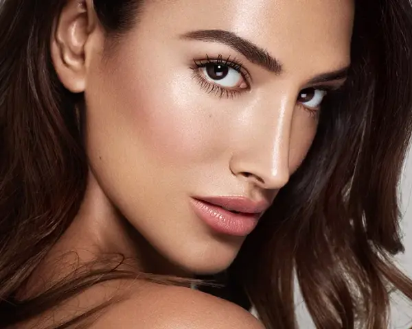 Kryolan Make-up: Profi-Geheimnisse für makellose Haut & Haltbarkeit