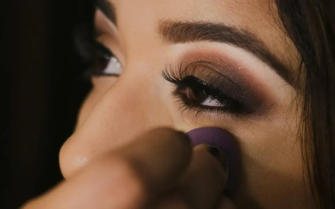 Zdjęcie Dein perfekter Make-up-Look: Trends, Anleitungen & Profi-Tipps